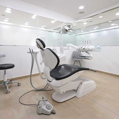 clinica-dental-en-Premia-de-Mar-Baldovi-2 El mejor dentista en Premià de Mar