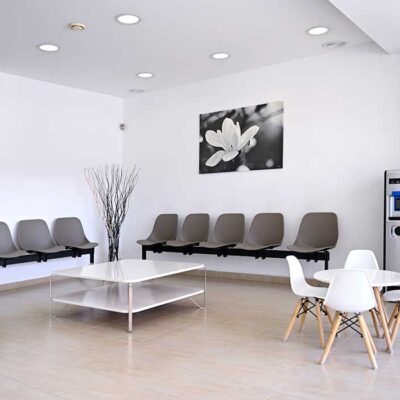 clinica-dental-en-Premia-de-Mar-Baldovi-8 clinica-dental-en-Premia-de-Mar-Baldovi-8